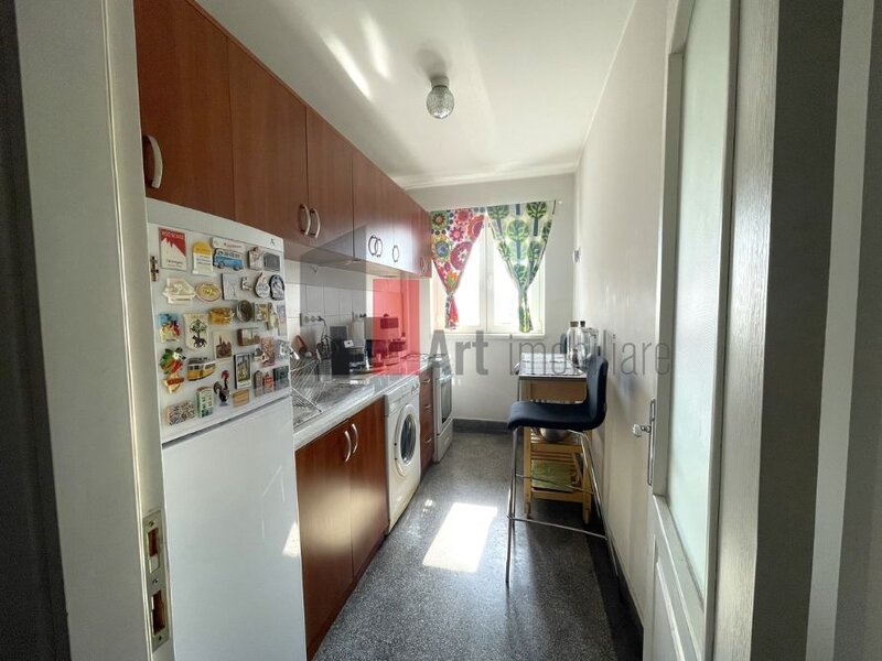 Piata Victoriei apartament de 2 camere